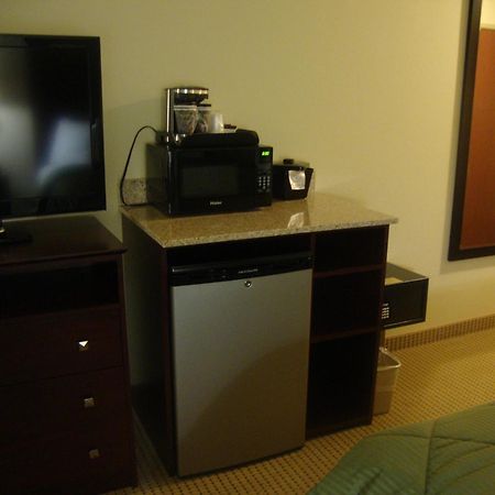 Cobblestone Inn & Suites - Carrington ห้อง รูปภาพ