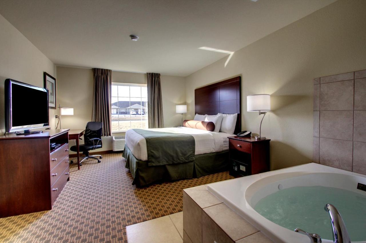 Cobblestone Inn & Suites - Carrington ภายนอก รูปภาพ