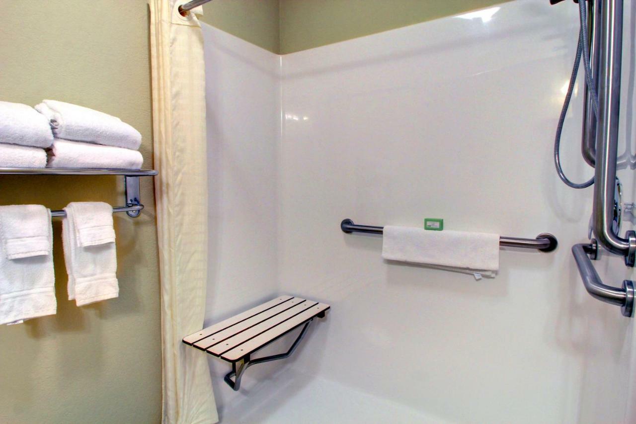 Cobblestone Inn & Suites - Carrington ภายนอก รูปภาพ